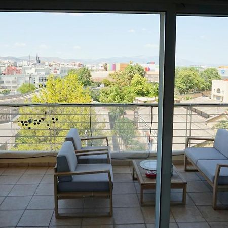 Piraeus Bright Apt Exterior photo